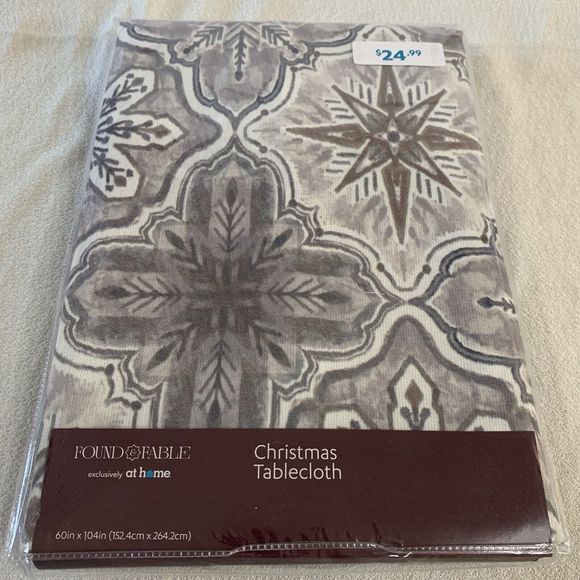 Christmas Tablecloth Snowflake Stars Grey Fiesta Party Rectangular Dinner 60x104 - Picture 3 of 10